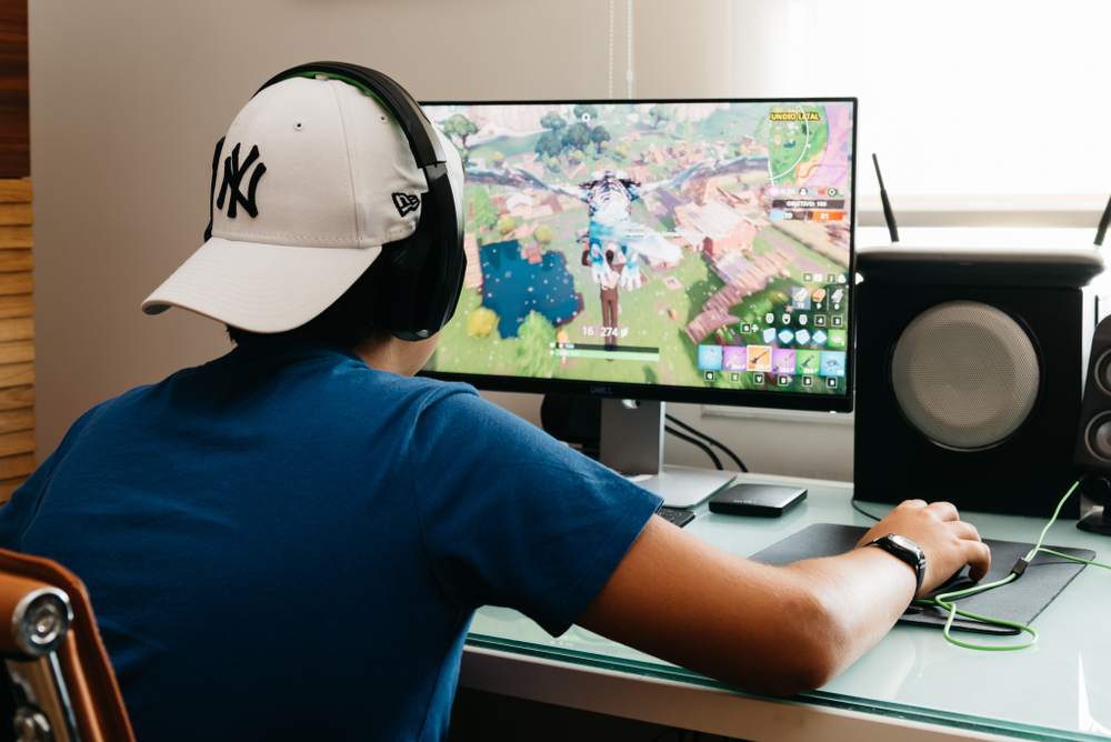 Chinese Government Imposes Online Gaming Limits For Teens