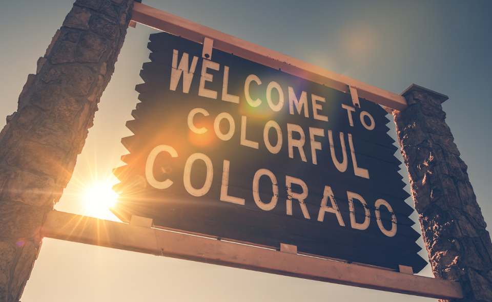 Welcome to colorful Colorado sign