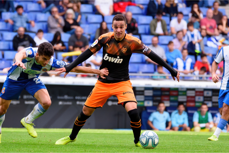 La Liga player wearing jersey sponsored by bwin