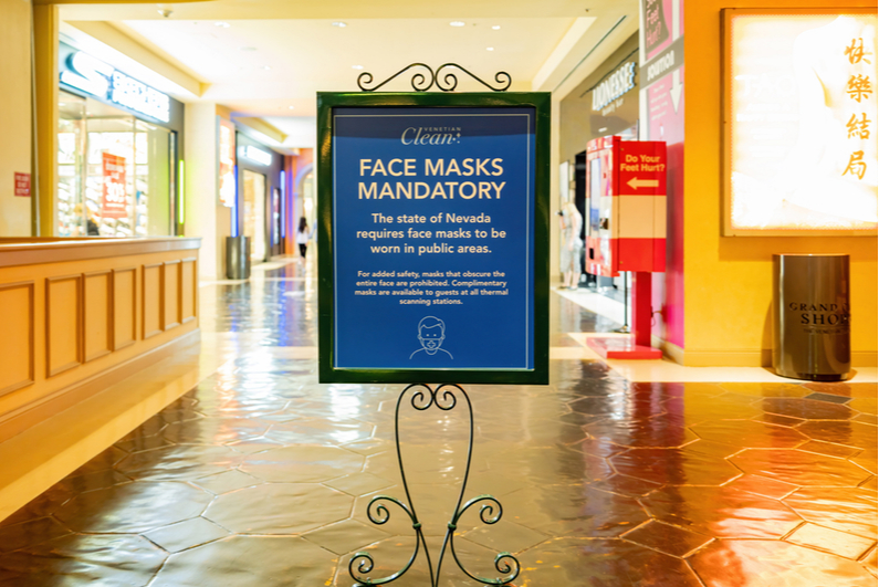 Face mask sign at the Venetian in Las Vegas