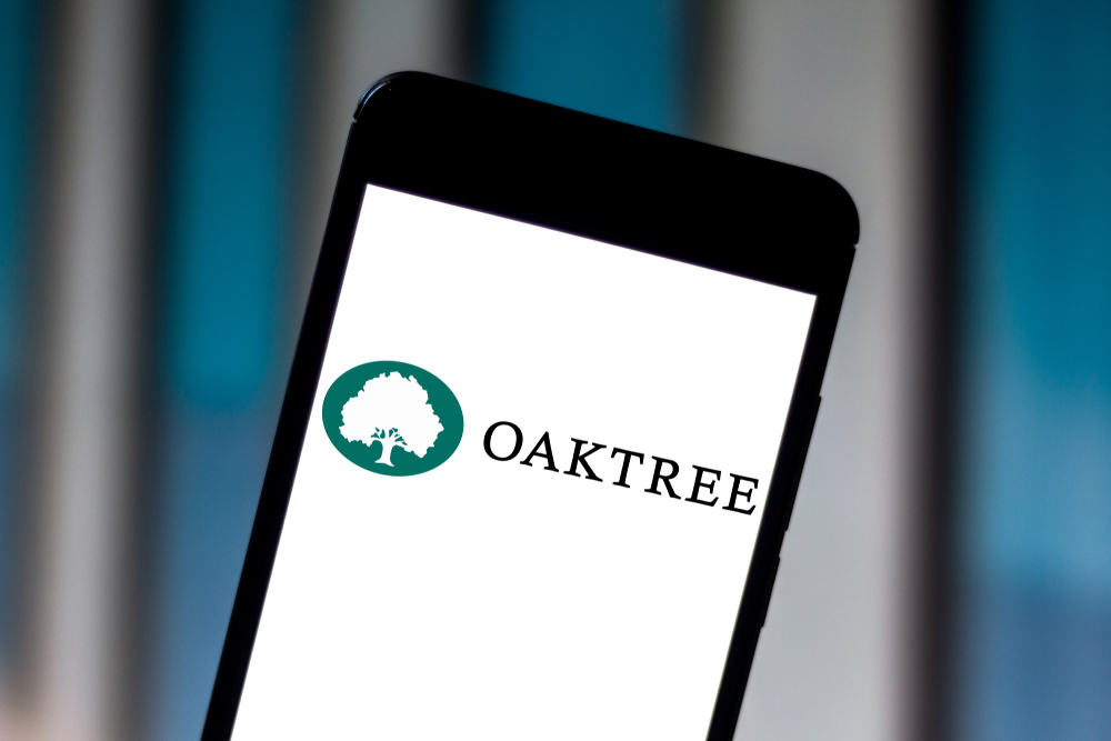 Oaktree logo on phone