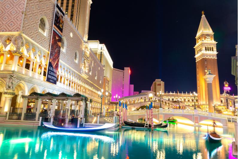Las Vegas Sands Leaving The Strip With Sale of Venetian Hotel