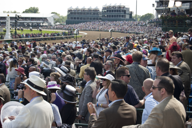 Kentucky Derby crowd