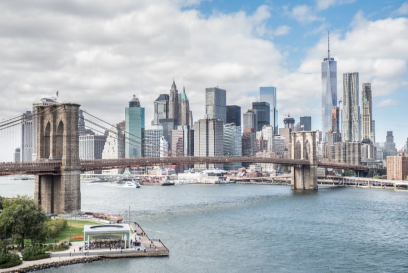 Brooklyn Bridge and Manhattan skyline