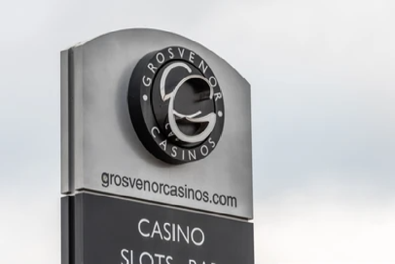 Grosvenor casino sign