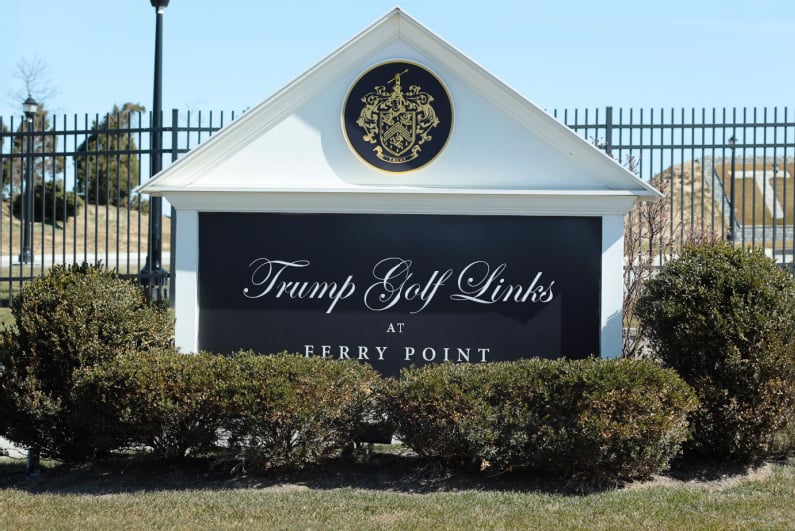Trump Golf Links sign