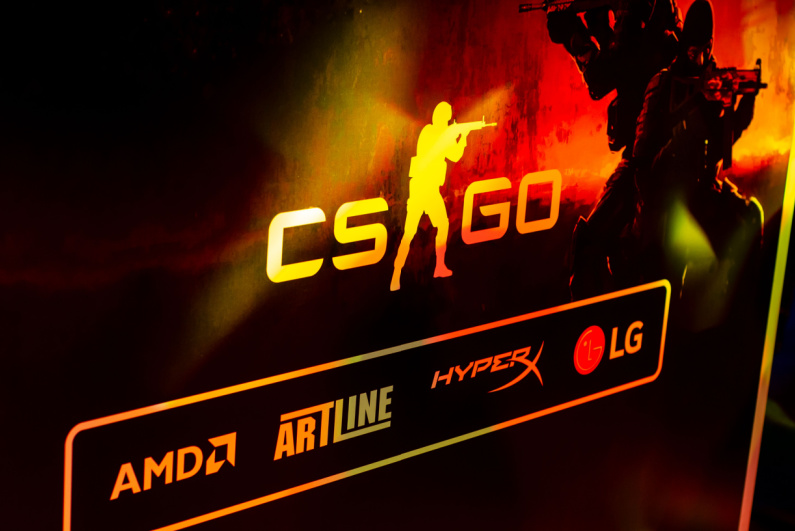 CSGO sign board