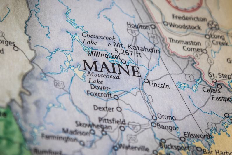 Tampilan dekat Maine di peta
