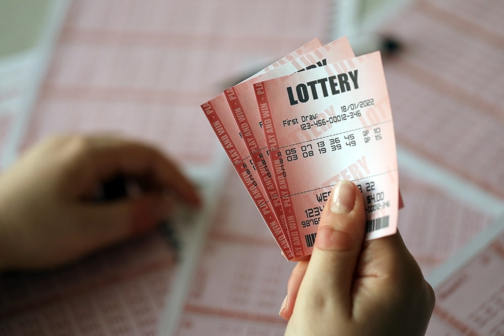 Photo of Seller of €4.7m Lottery Ticket Defrauded the True Winner