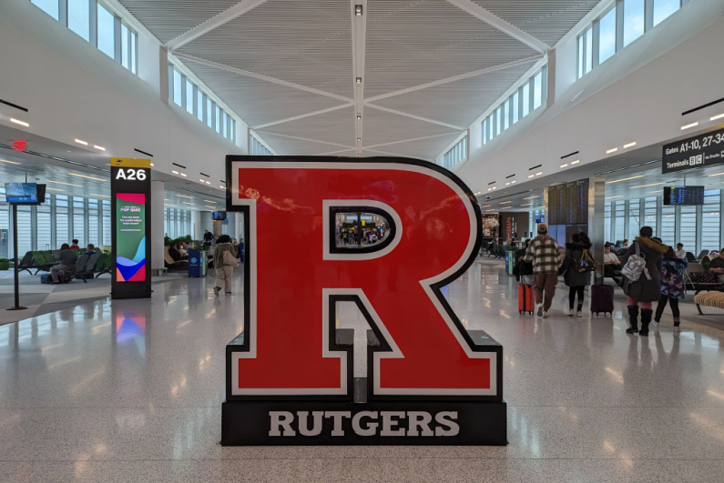 Rutgers sign at Newark airport