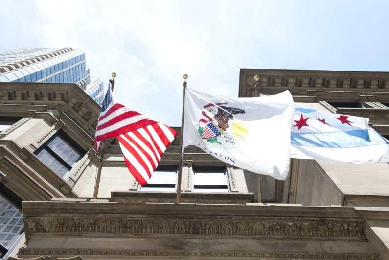 US Illinois and Chicago flags
