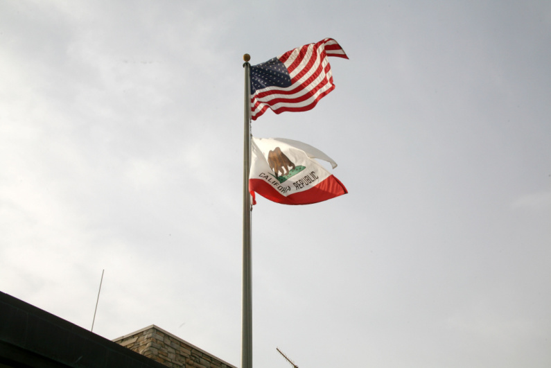 US flag and California flag