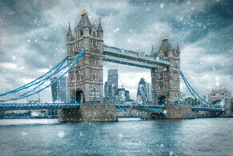 Icy London bridge