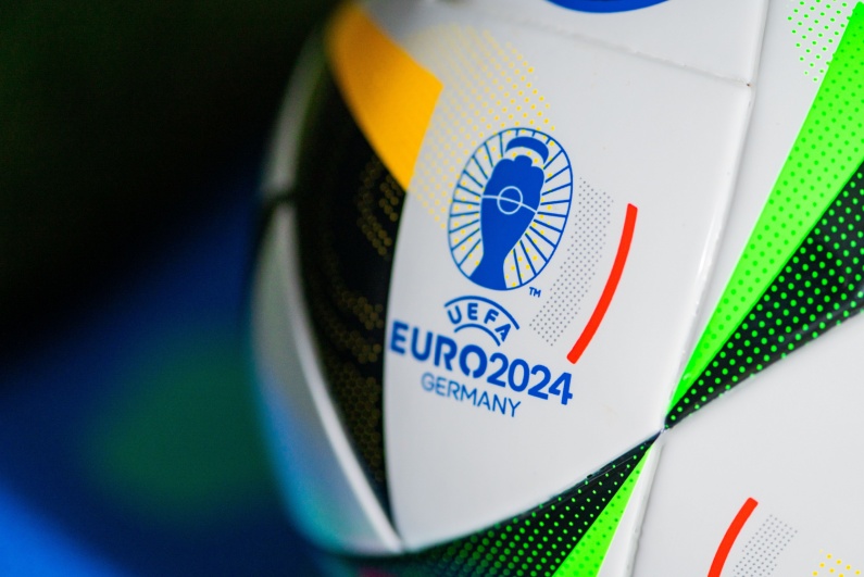 Euro 2024 ball