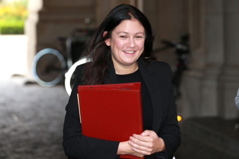 UK Culture Secretary Refutes Gambling Tax Raid Rumors