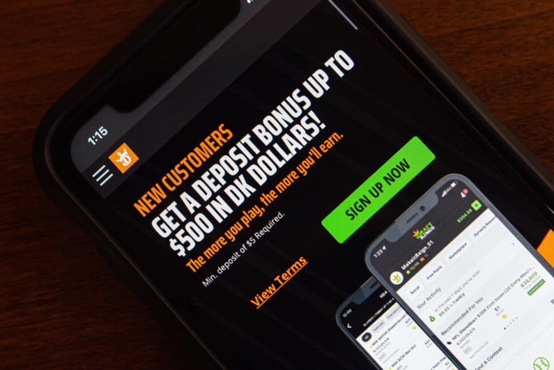 DraftKings bonus offer on phone