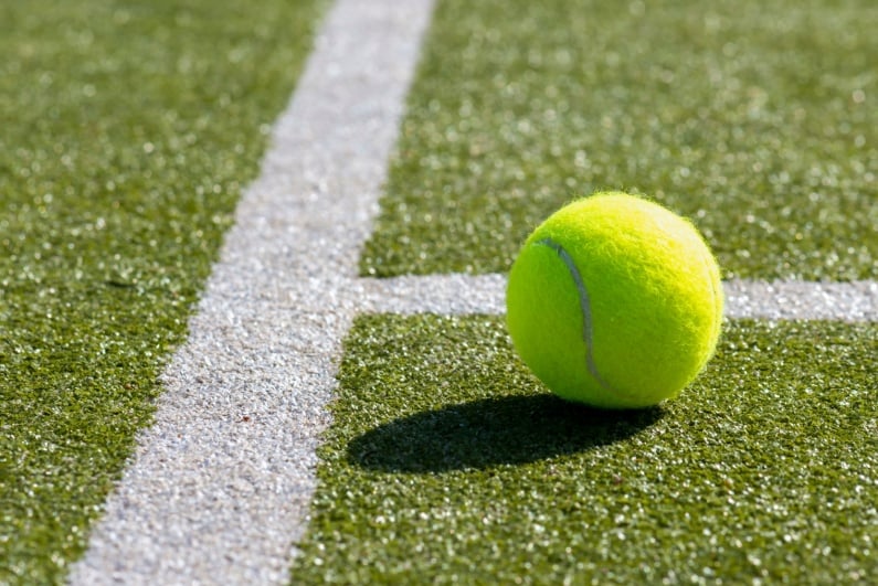 Tennis ball