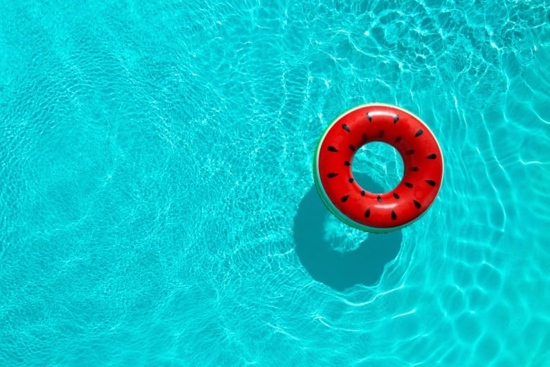 Swimming pool