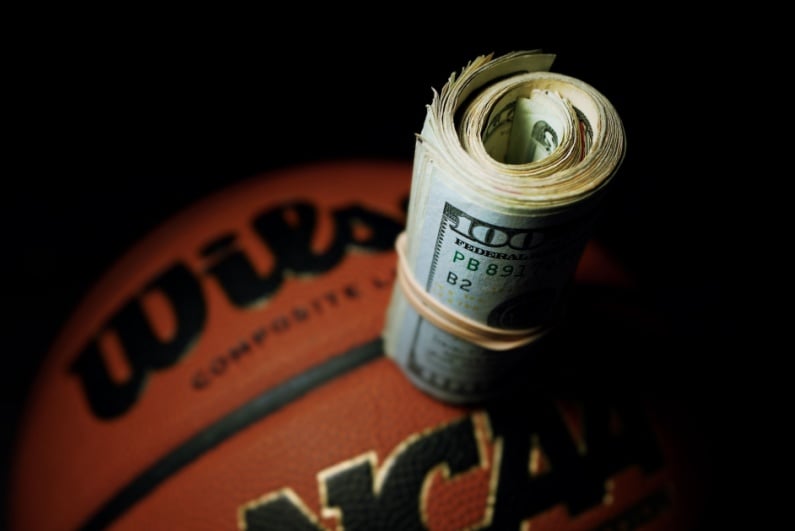 Roll of hundreds on an NCAA basketball