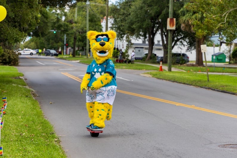 Jacksonville Jaguars mascot skating down the street