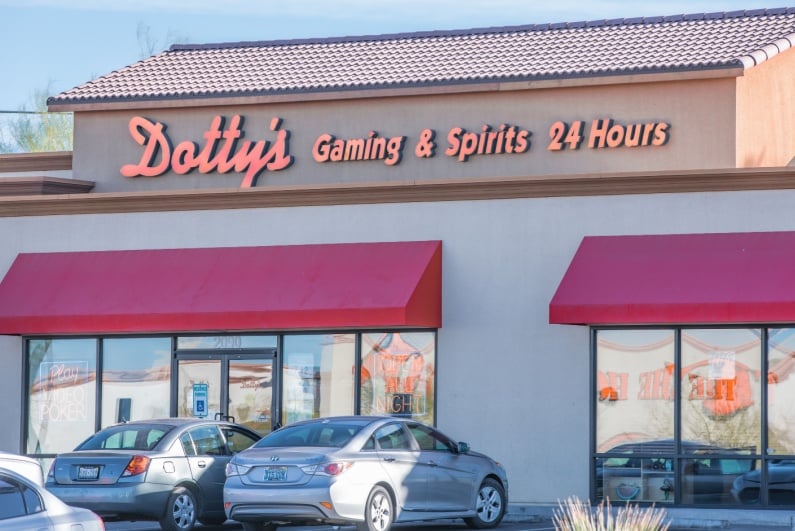 Dottys Gaming and Spirits