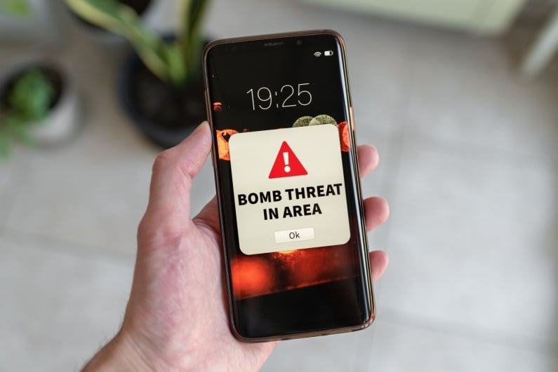 Bomb threat on phone