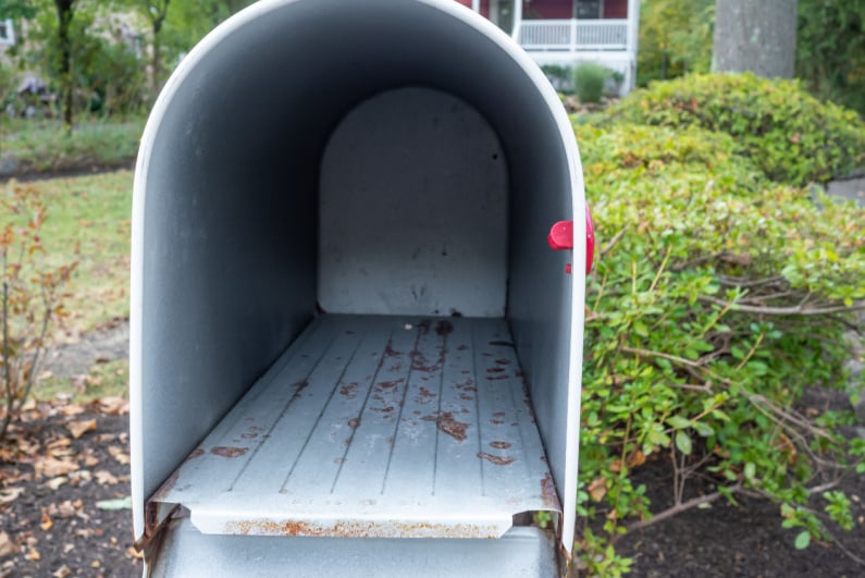 Empty mailbox