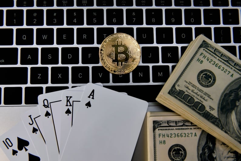 Keyboard physical bitcoin cash playing cards