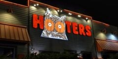 Hooters